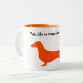 Oranje Silhouette Dachshund Mok (Voorkant links)