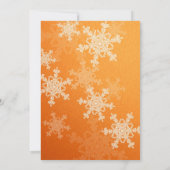 Oranje Sneeuwvlokken Kerstelijke trouw uitnodiging (Achterkant)