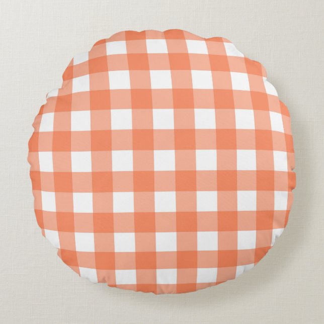 Oranje speldenstang rond kussen (Voorkant)