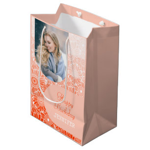 Oranje strepen boog foto Floral Birthday Medium Cadeauzakje