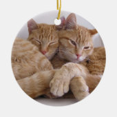 Oranje Tabby Brothers Keramisch Ornament (Voorkant)