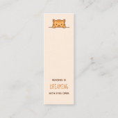 Oranje Tabby Kat Piept boven Boeklegger Citaat Mini Visitekaartje (Voorkant)