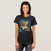 Oranje Tabby Kitten in bed van blauwe veren T-shirt (Voorkant volledig)