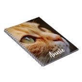 Oranje tablet met groene ogen Aangepast Notitieboek (Rechterzijde)