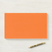 Oranje tijger, vaste kleur post-it® notes (Op bureau)