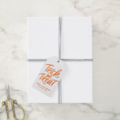 Oranje Trick or treat Hand Lettering Halloween Cadeaulabel (Met Touw)