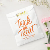 Oranje Trick or treat Lettering Halloween Party Bedankzakje (Gezegeld)
