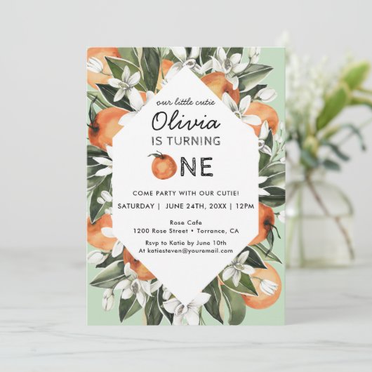 Oranje uitnodiging voor de eerste verjaardag van d (Staand voorkant)