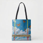 Oranje vlinders in dromerige blauwe lucht tote bag (Voorkant)