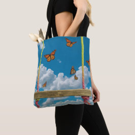 Oranje vlinders in dromerige blauwe lucht tote bag