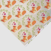 Oranje vos met rode harten en een groene krans tissuepapier (Detail)