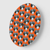 Oranje wandelbalken, wandklok (Hoek)