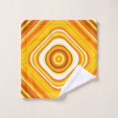 Oranje, wit en geel zonnegeïnspireerd patroon bad handdoek (Wasdoekje)