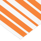 Oranje wit verticaal strepenpatroon korte tafelloper (Hoek)