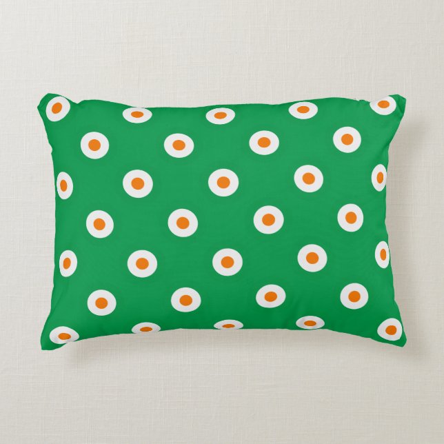 Oranje/witte Stippen op groen Accent Kussen (Voorkant)