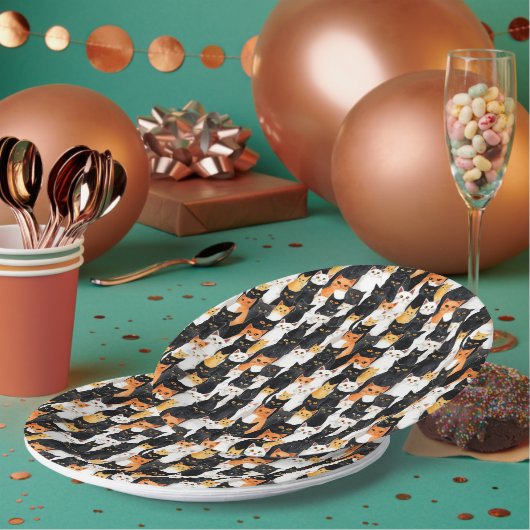 Oranje witte zwarte katten Halloween Papieren Bordje (Multi)