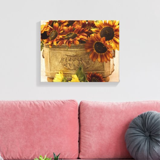 Oranje zonnebloemen in tin mandje canvas afdruk (Insitu (Woonkamer))