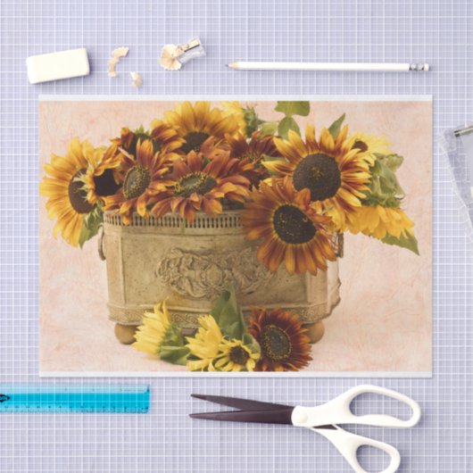 Oranje zonnebloemen in tin mandje tissuepapier (Craft)