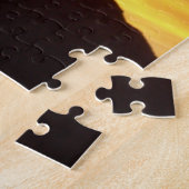 Oranje zonsondergang achter de familieboom van de  legpuzzel (Zijkant)