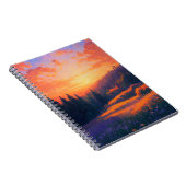 Oranje zonsondergang boven een majestueus bos notitieboek (Rechterzijde)