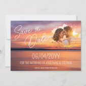 Oranje zonsondergang met aangepaste paar foto brui save the date (Voorkant)