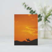 Oranje zonsondergang met Cowboy Silhouette Briefkaart (Staand voorkant)