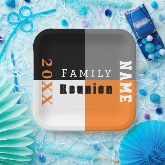 Oranje, zwarte en witte aangepaste gezinsherenigin papieren bordje (Feest)