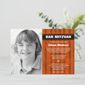 Oranje zwarte stripes Fotobar Mitzvah-uitnodiginge Kaart (Staand voorkant)