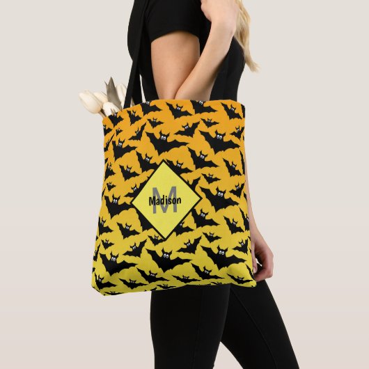 Oranje zwarte vleermuizen Halloween patroon Tote Bag (Dichtbij)