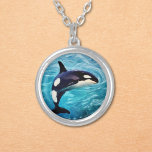 Orca Art Zilver Vergulden Ketting<br><div class="desc">Orka zwemmen in ruwe zeeen olieverfschilderij ontwerp</div>