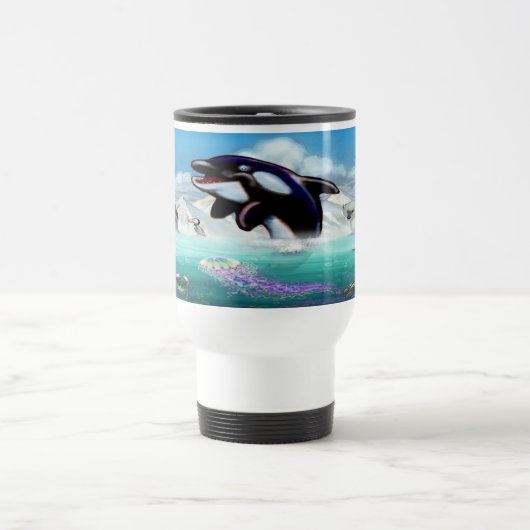 Orca Reisbeker (Center)