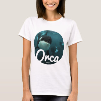 Orcas underwater circle t-shirt