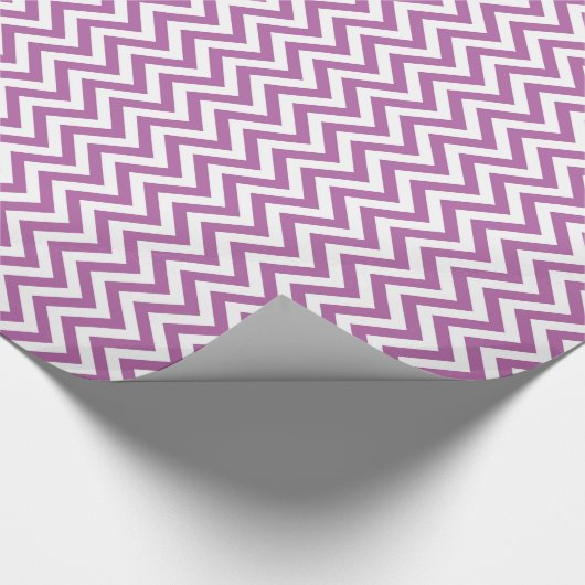 Orchid Paars White Large Chevron ZigZag Pattern Cadeaupapier (Hoek)