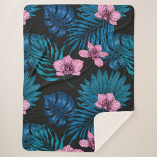 Orchideeën en palmbladeren, roze en blauw op zwart sherpa deken