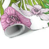 Orchideeën en palmbladeren, roze, geel, groen en w cadeaupapier (Rol Hoek)
