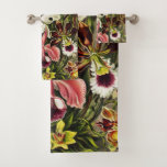 Orchideeën, Orchideae Denusblumen Ernst Haeckel  Bad Handdoek<br><div class="desc">Orchids,  Orchideae Denusblumen Ernst Haeckel uit Kunstformen der Natur (1904).   mooie,  kleurrijke,  donkerrode,  roze maroon witte bloemen illustratie</div>
