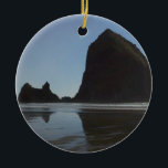 Oregon Coast Canon Beach Keramisch Ornament<br><div class="desc">Versiering met een foto van stenen op Canon Beach aan de kust van Oregon.</div>
