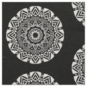 Organic Geometry 024 - White on Black Stof (Close Up)