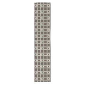 Organic Sage Chocolate Greek Key Pattern Korte Tafelloper