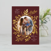 Organic Winter Botanicals Oval Photo Shape Maroon Folie Feestdagenkaart (Staand Voorkant)