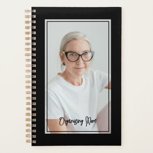 Organizing Mom Minimalist Photo Black & Gold Planner (Voorkant)