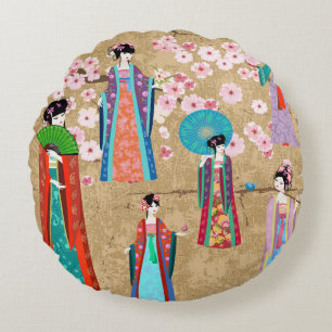 Orientaal meisje in retro costumejapans, chinees, rond kussen