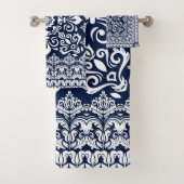 Oriental Damask wit op blauw Bad Handdoek (Insitu)