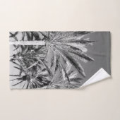 Oriental Palm Trebes #2 #tropical #wall #art Bad Handdoek (Handdoek)