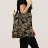 Oriental Zee Dragon Pattern Tote Bag (Dichtbij)