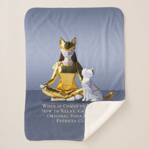 Origami Gold Foil Yoga Meditating Catoman and Cat Sherpa Deken