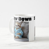 Origami Sloth "Slow Down" Koffiemok (Voorkant links)