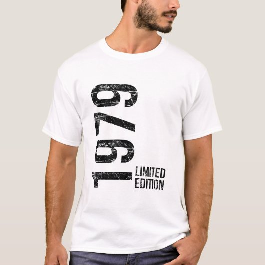 Original 1979 Now 47 Still Rocking Birthday Gift T-shirt (Voorkant)