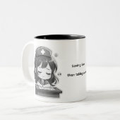 Original Chibi Nurse - A little Exhaustion Tweekleurige Koffiemok (Voorkant links)