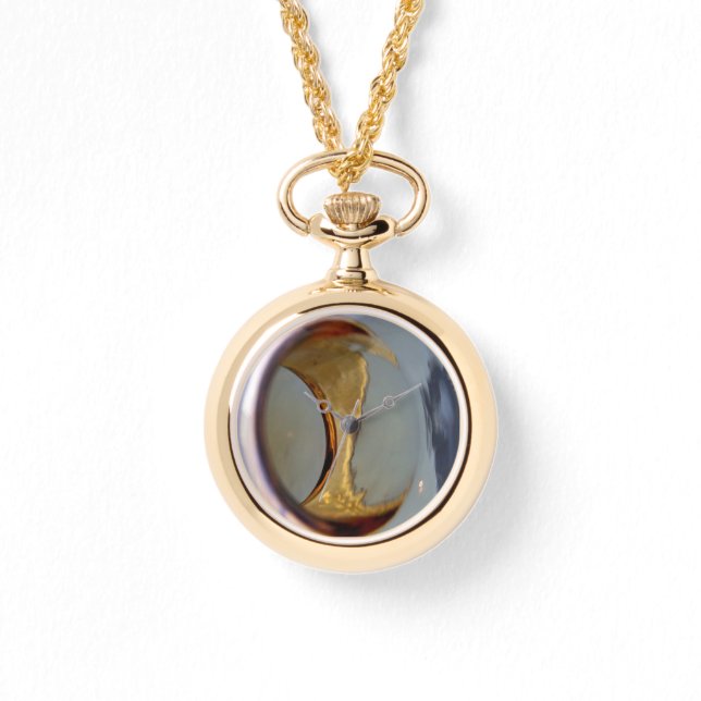 Originele kunst: "Crescent Rising" Horloge (Voorkant)